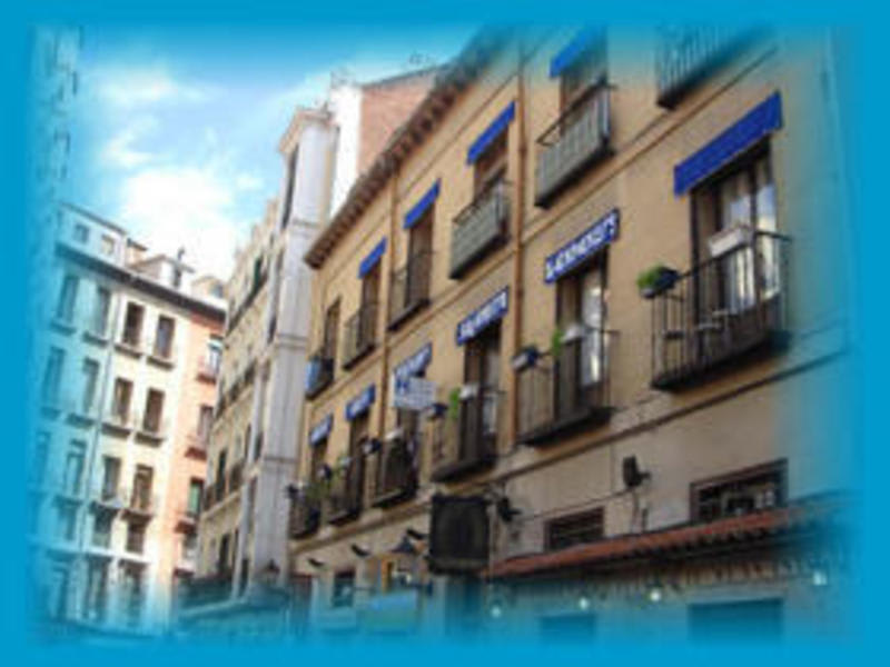 Abaaly Hostal