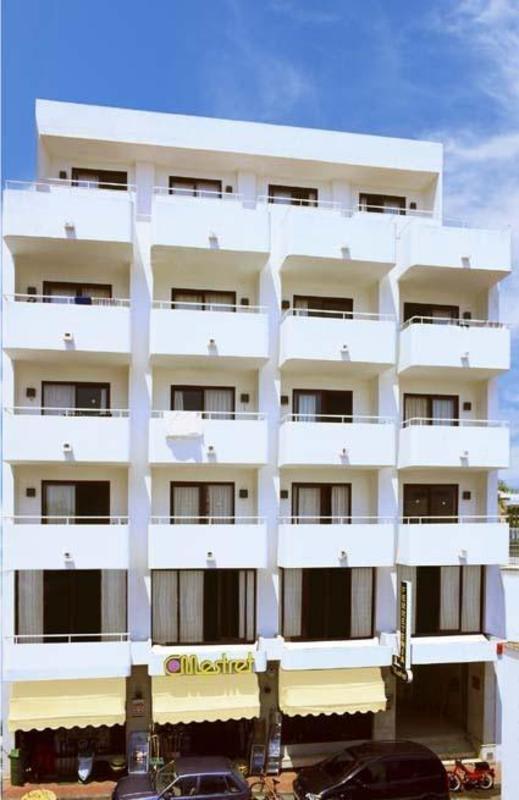 Apartamentos Mestret
