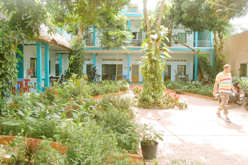 Sunny Hotel