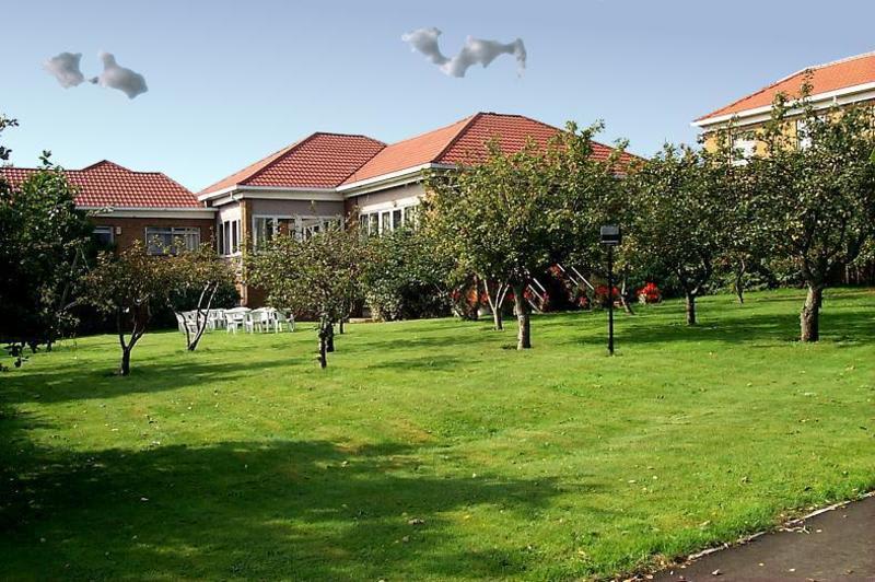 Lodge At Leeming Bar