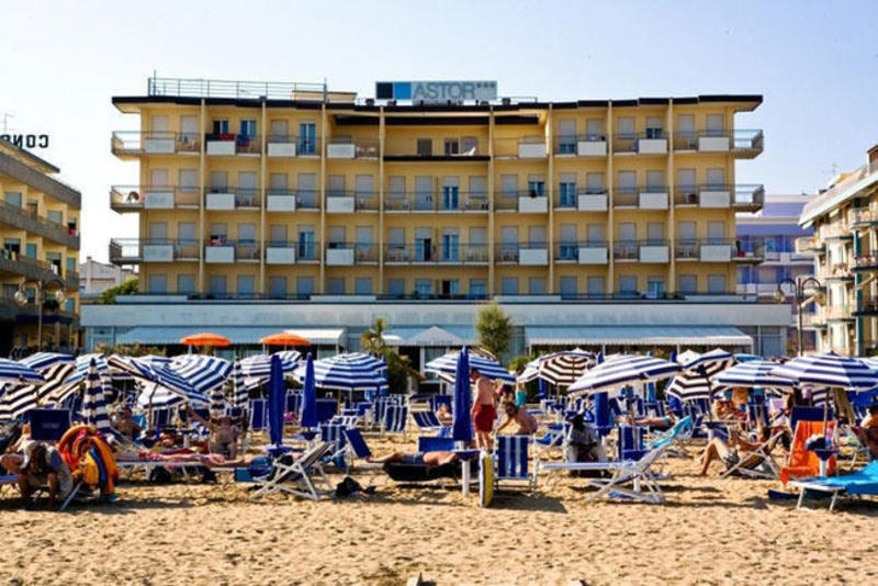 Hotel Astor in Lido di Jesolo, Italy - Find Cheap Hostels and Rooms at ...