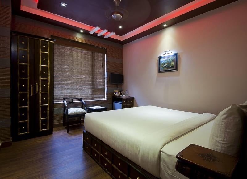 Hotel Heritage Inn