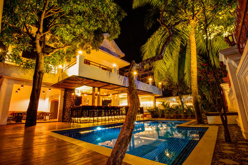 Base Villa