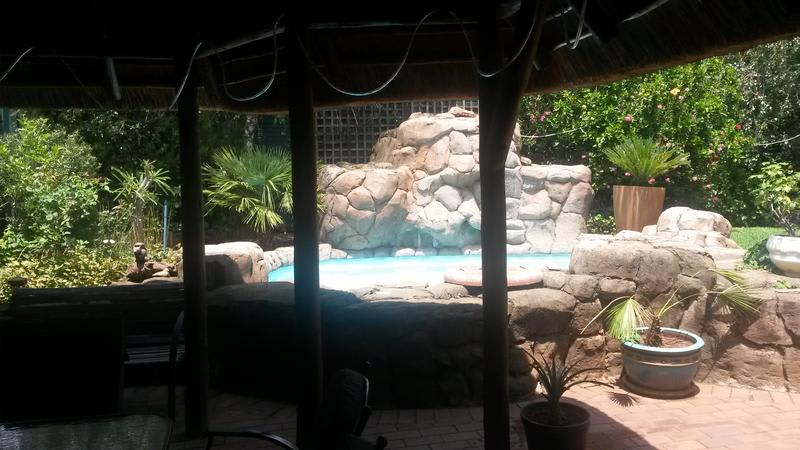 The Birches Backpacker Lodge