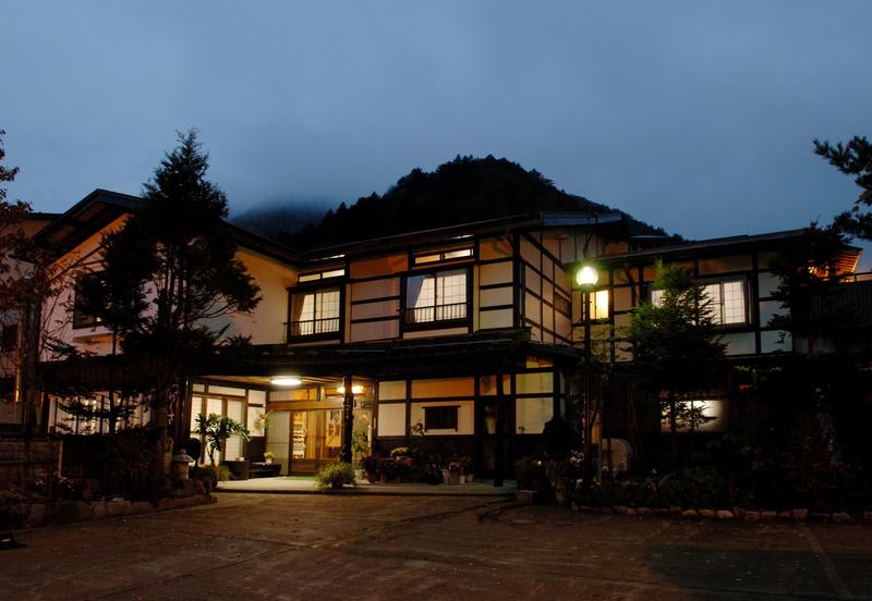 TsuyuKusa B&B&D