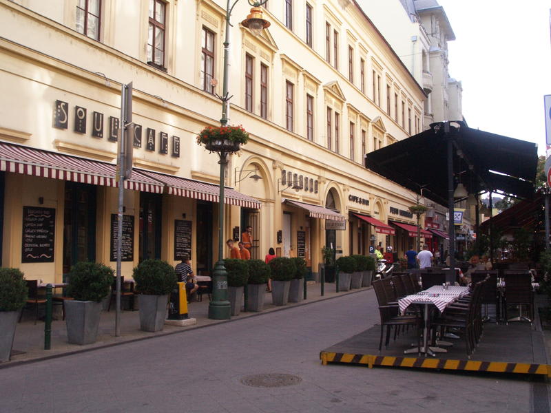 HoBar Apartment in Budapest, Hungary Find Cheap Hostels and Rooms at