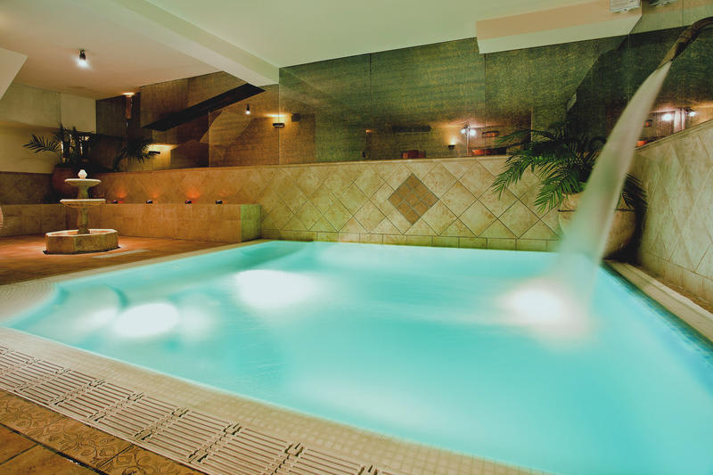 Laurel Suites & SPA