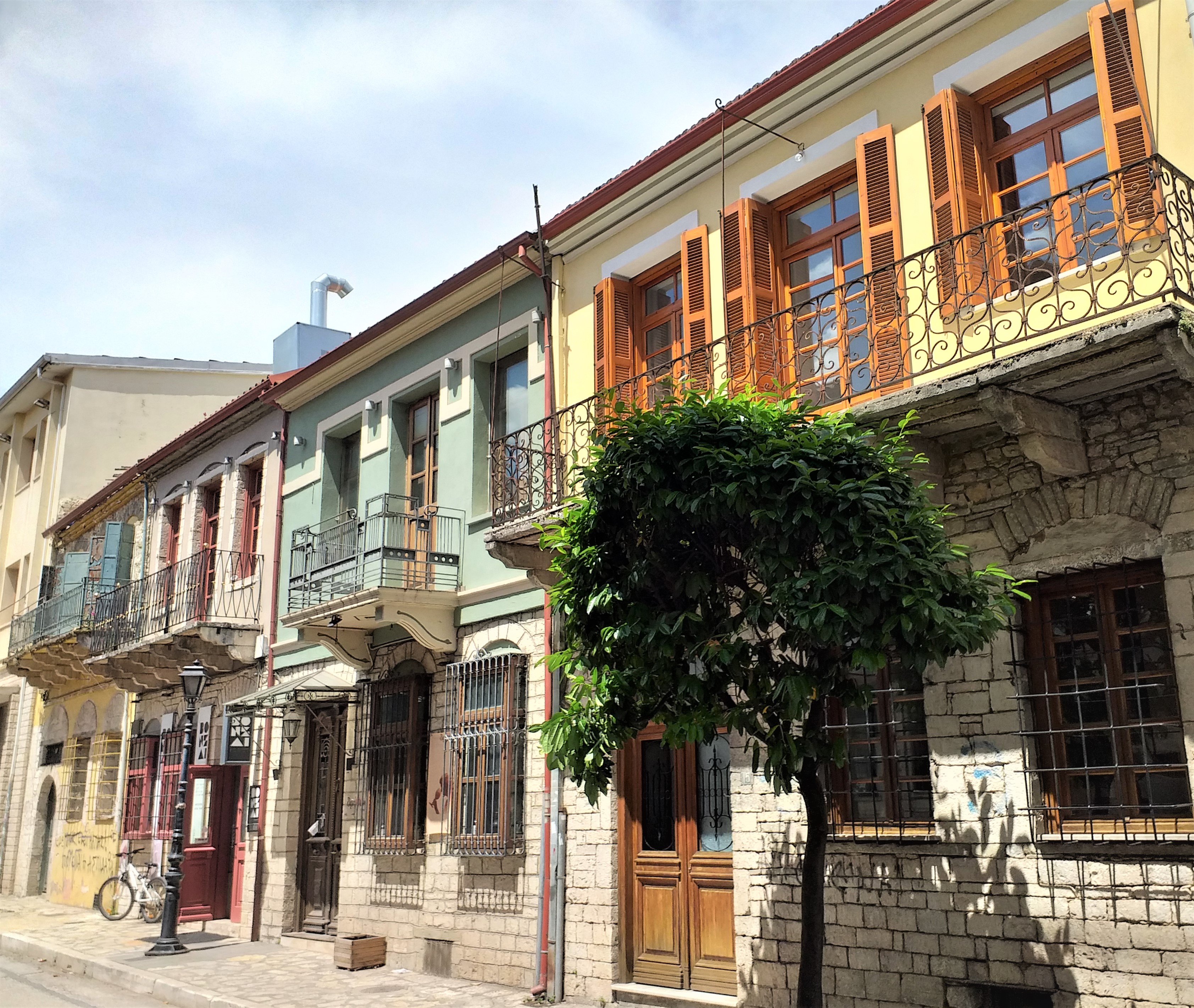 Backpackers and travelers Central Old Town stay